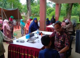 বন্যাকবলিত সীমান্তবাসীর পাশে ৪৬ বিজিবি: কুরমাছড়ায় বিনামূল্যে মেডিকেল ক্যাম্প, ওষুধ ও খাবার বিতরণ