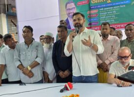 অসচ্ছলদের আগে ফ্যামিলি কার্ড দিতে হবে: যুব ও ক্রীড়া প্রতিমন্ত্রী আমিনুল হক